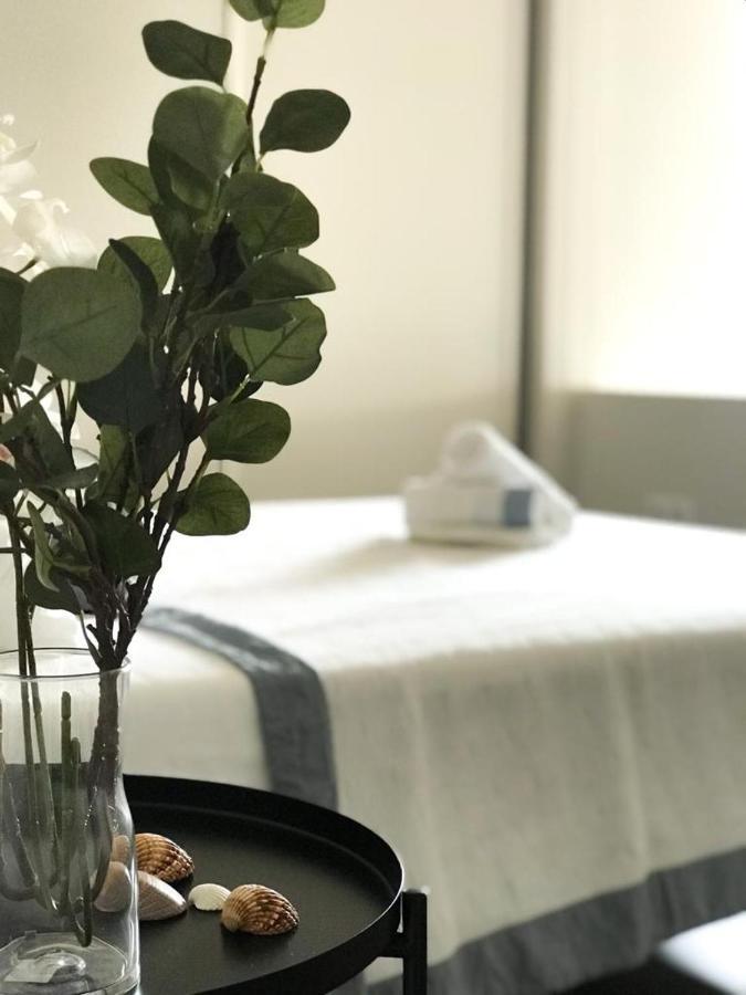 Carihuela Beach Suite Apartment Торремолинос Экстерьер фото